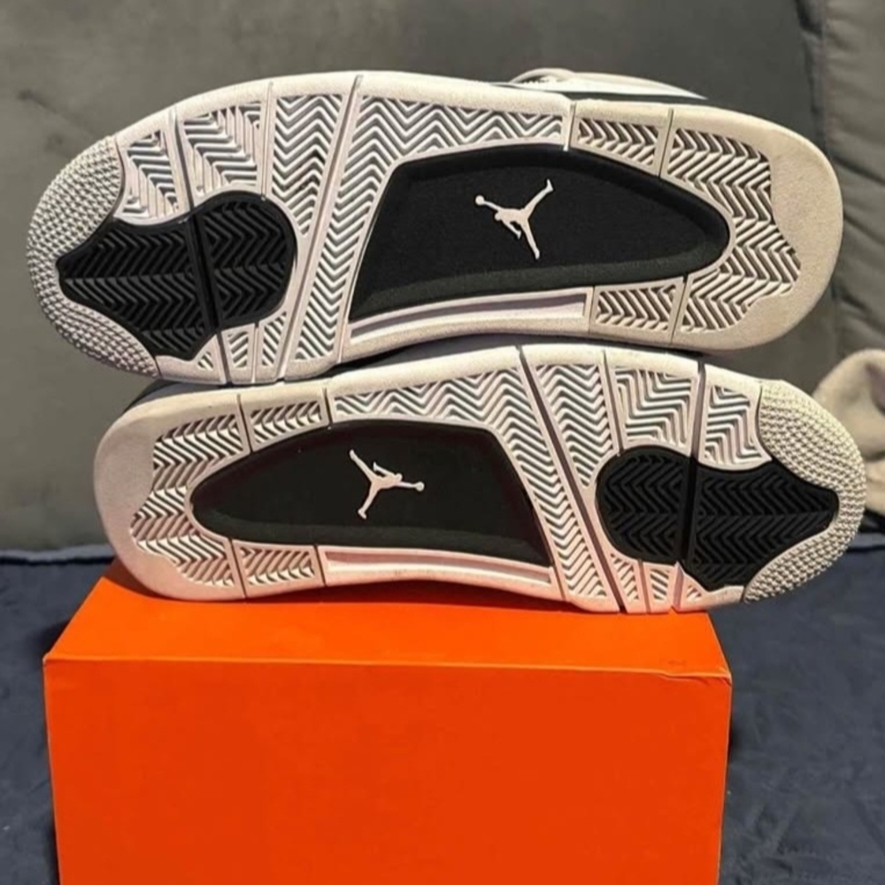 Jordan Men's White and Black Sneakers - Picture 5 of 5